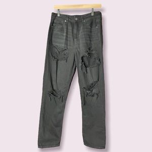 AE ripped mom jean